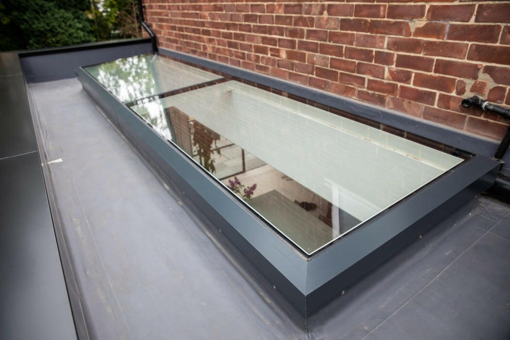 2000 x 4000 mm Electric Opening Glass Link Modular Skylight (2 Fixed 1 Opening).