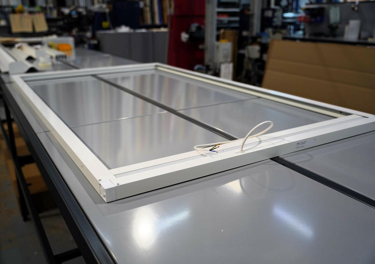 1500 x 3000 mm LD Electric Blinds for Flat / Pitched Roof Skylights & Roof Lanterns.