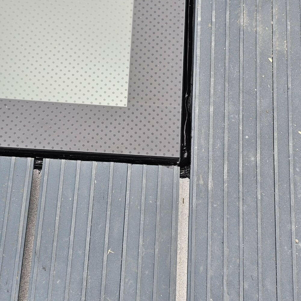 400 x 400 mm Frameless Walk-on Skylight.