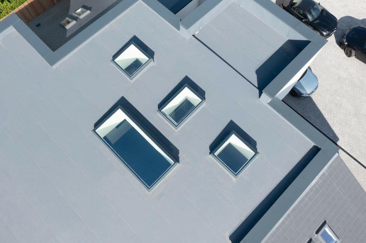 600 x 900 mm Brett Martin Electric Opening Flat Roof Skylight.