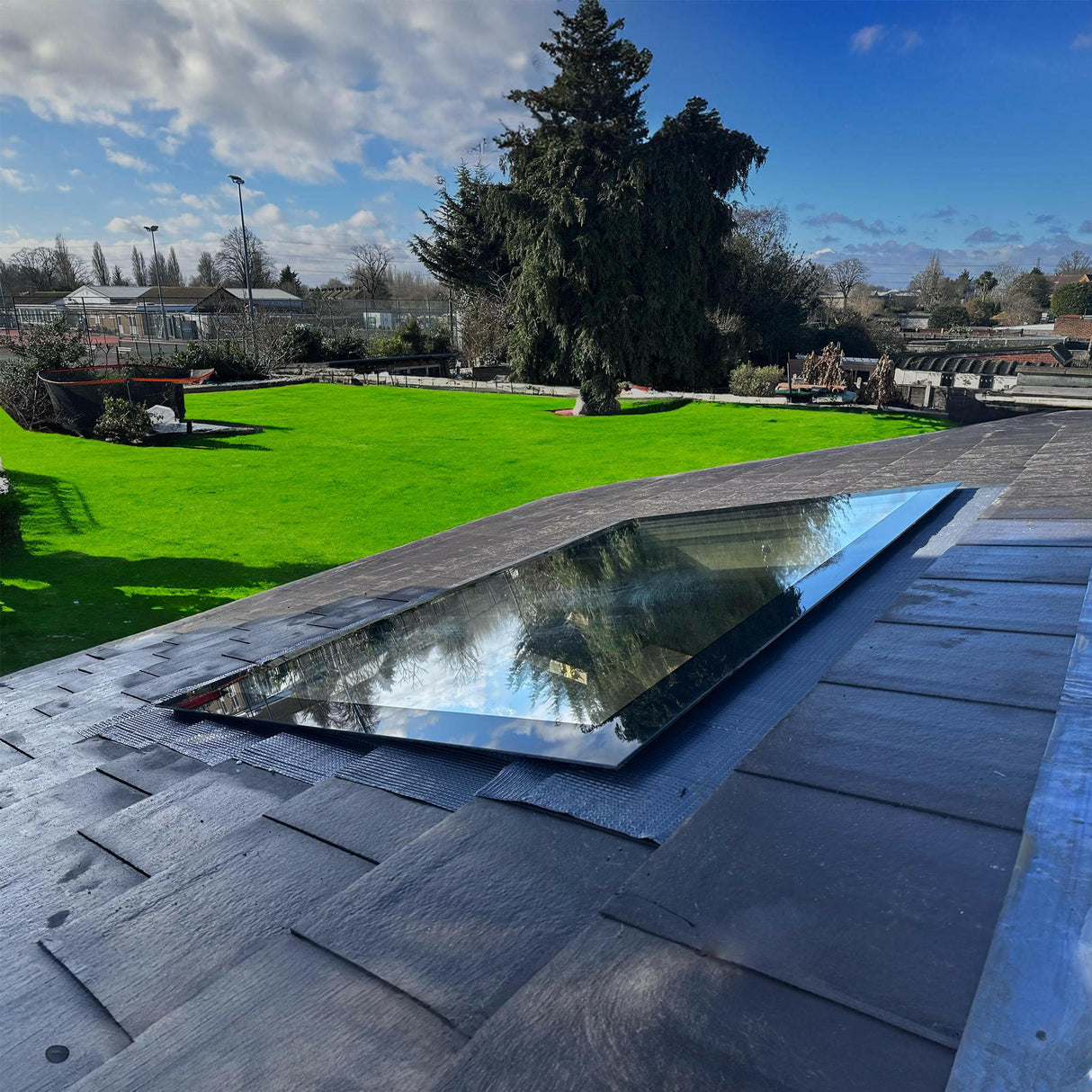 1000 x 2000 mm LD Frameless Triple Glazed Pitched Roof Skylight.